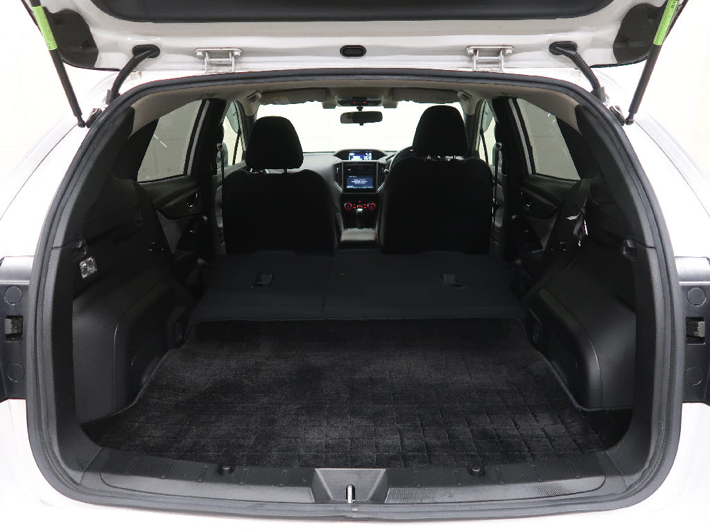 スバル インプレッサスポーツ STIｽﾎﾟｰﾂ