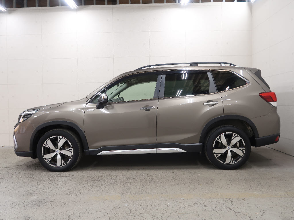 スバル フォレスター アドバンス