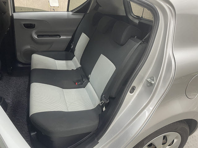 トヨタ アクア Ｓ