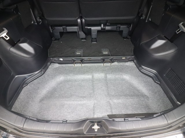 トヨタ ヴォクシー ZS