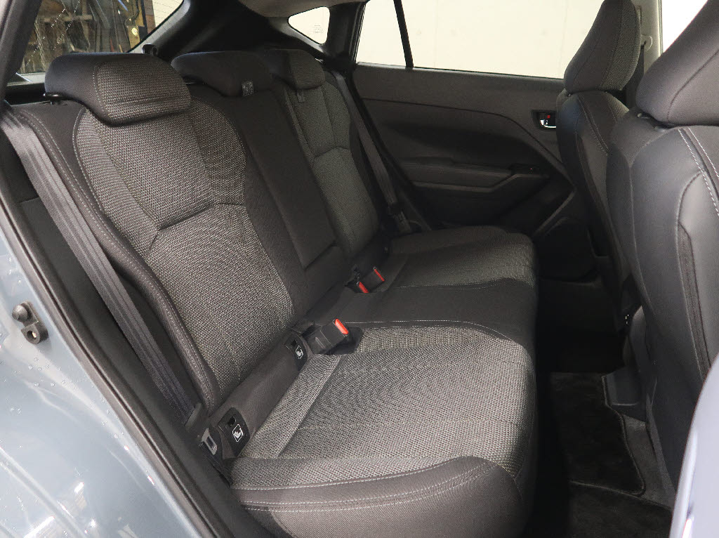 スバル クロストレック リミテッド