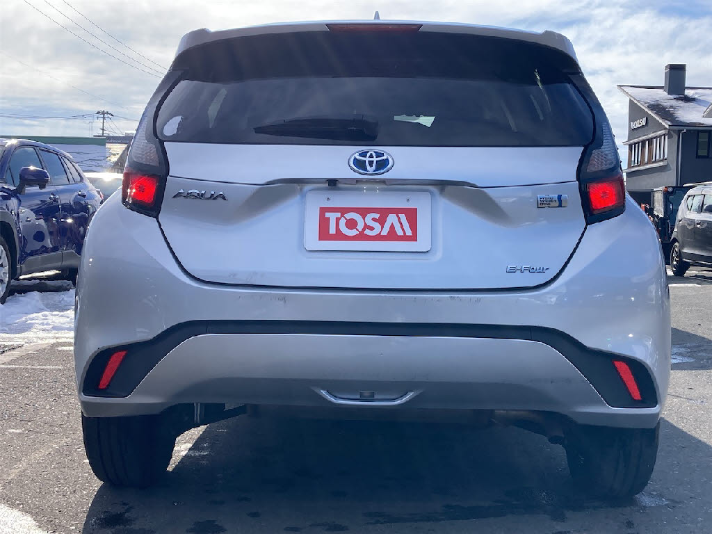 トヨタ アクア Ｘ