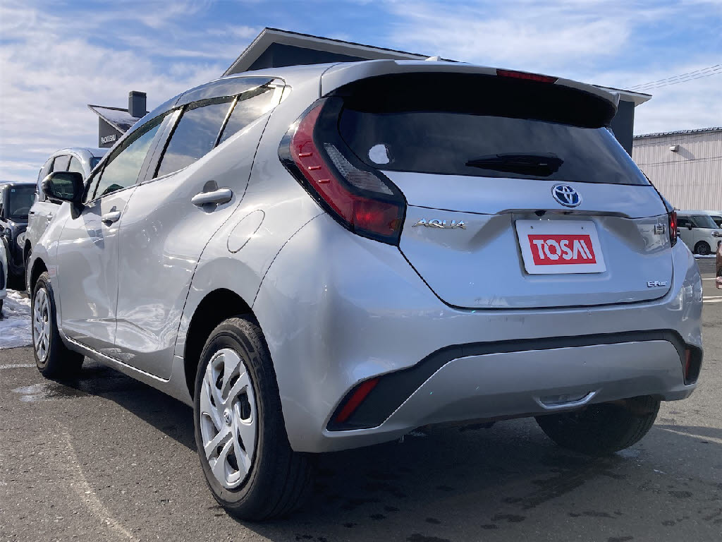 トヨタ アクア Ｘ