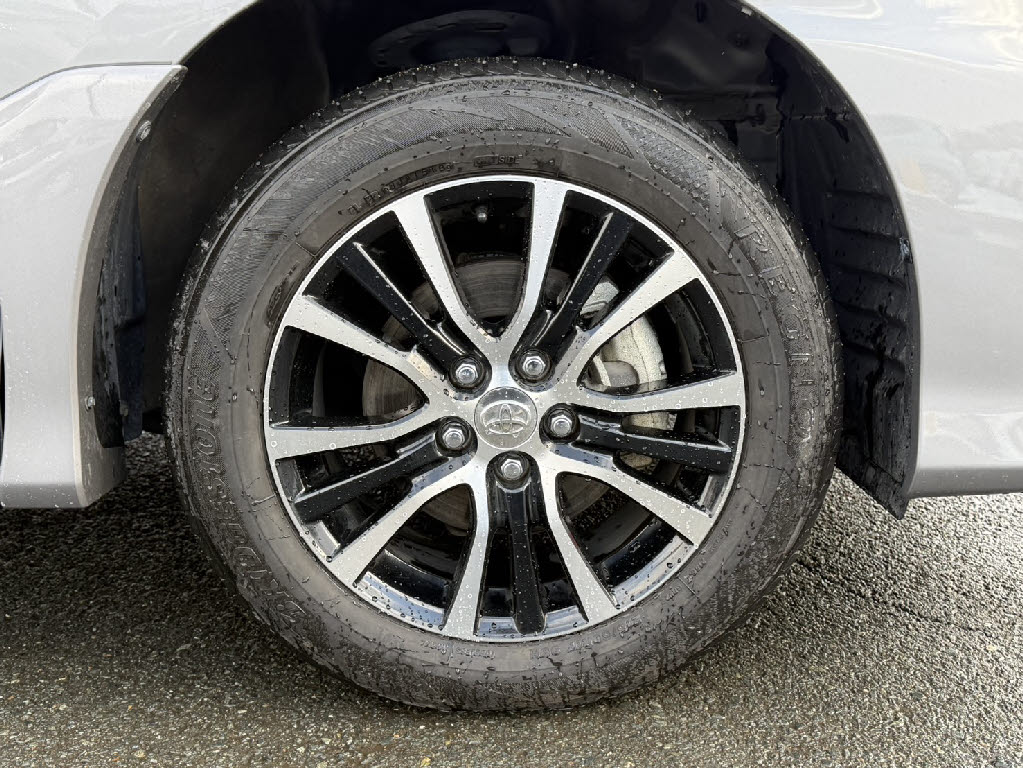 トヨタ ｴｽﾃｨﾏ ﾊｲﾌﾞﾘｯﾄﾞ ｱｴﾗｽ