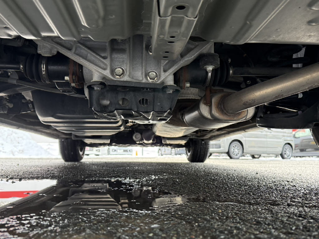 トヨタ ｴｽﾃｨﾏ ﾊｲﾌﾞﾘｯﾄﾞ ｱｴﾗｽ