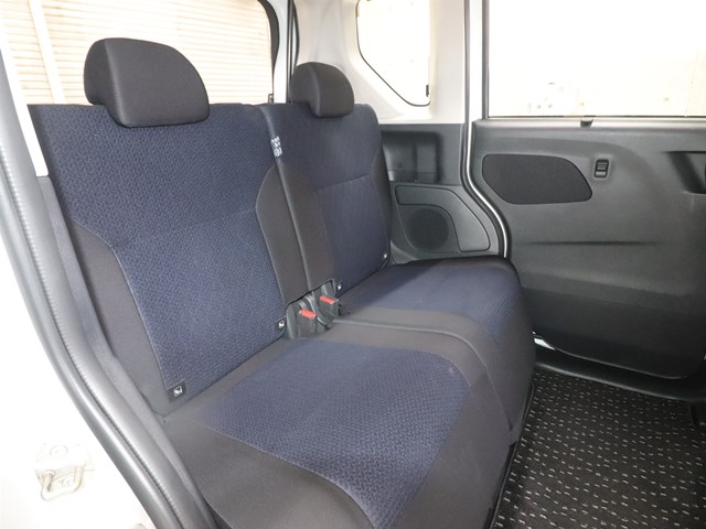 ニッサン ルークス ハイウェイスターＧターボ