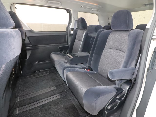 トヨタ アルファード ２４０Ｓ　Y車