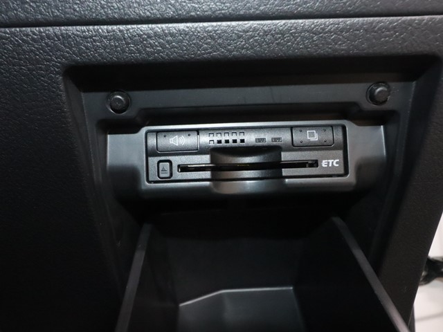 トヨタ アルファード ２４０Ｓ　Y車