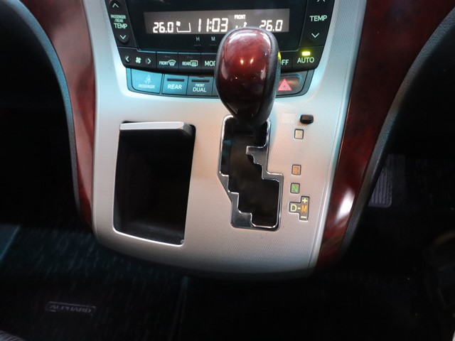 トヨタ アルファード ２４０Ｓ　Y車