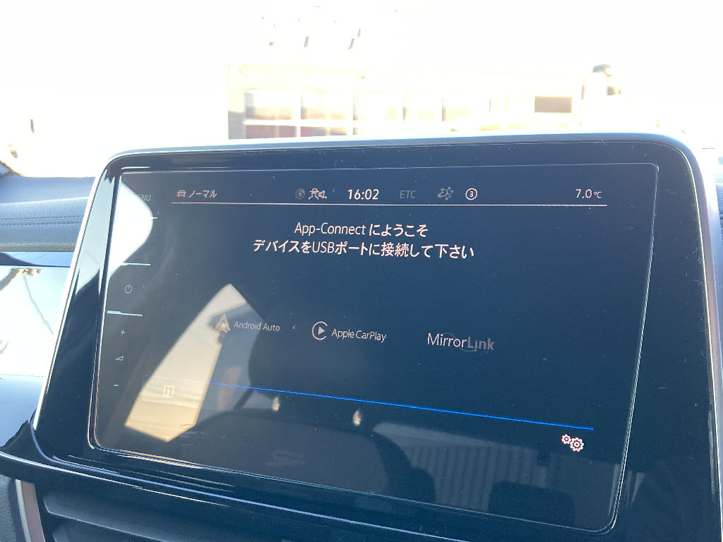 フォルクスワーゲン ＶＷ　Ｔ－ロック ＴＤＩ　Ｒライン