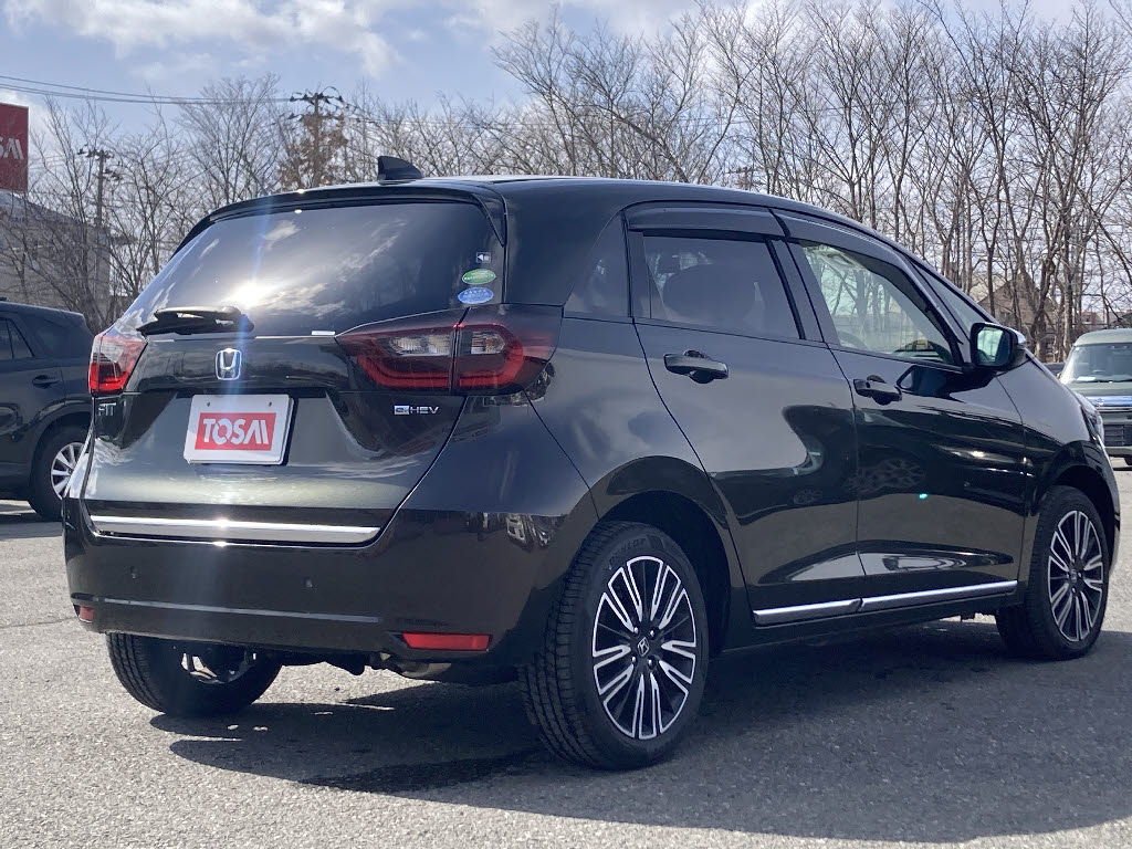 ホンダ フィット eHEV ﾘｭｸｽ