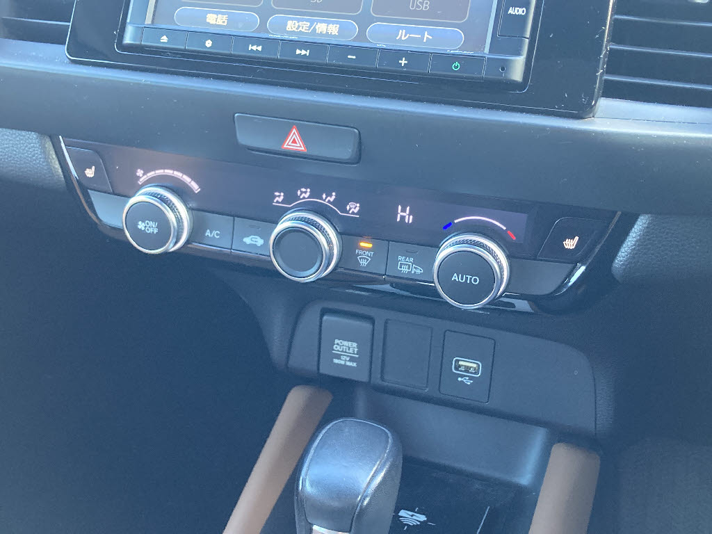 ホンダ フィット eHEV ﾘｭｸｽ