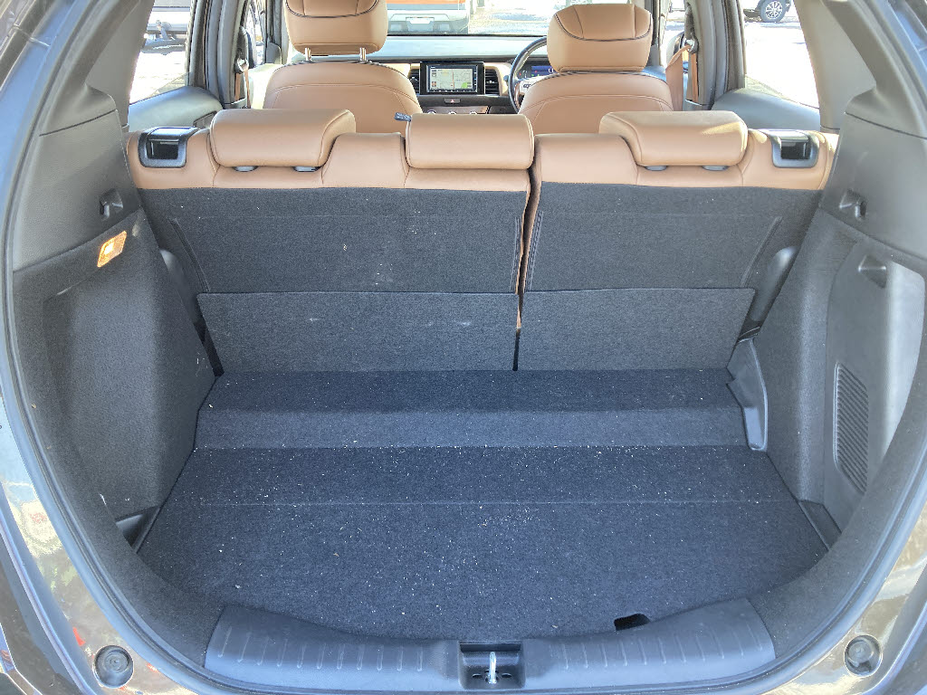 ホンダ フィット eHEV ﾘｭｸｽ