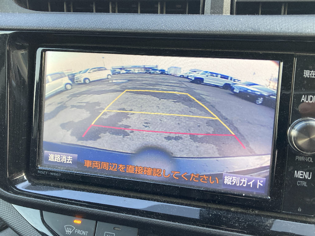 トヨタ アクア GﾌﾞﾗｯｸｿﾌﾄﾚｻﾞｰSLC