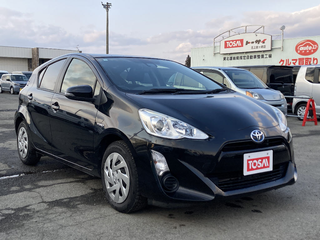 トヨタ アクア GﾌﾞﾗｯｸｿﾌﾄﾚｻﾞｰSLC