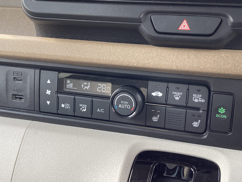 ホンダ Ｎ　ＢＯＸ 4WD