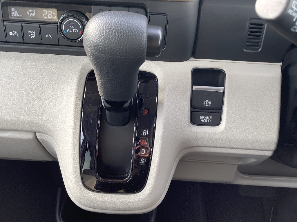 ホンダ Ｎ　ＢＯＸ 4WD