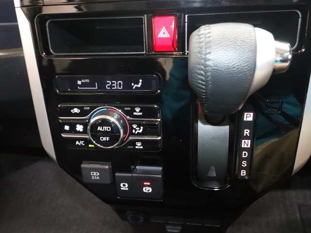 スバル ジャスティ ﾍﾞｰｽｸﾞﾚｰﾄﾞ