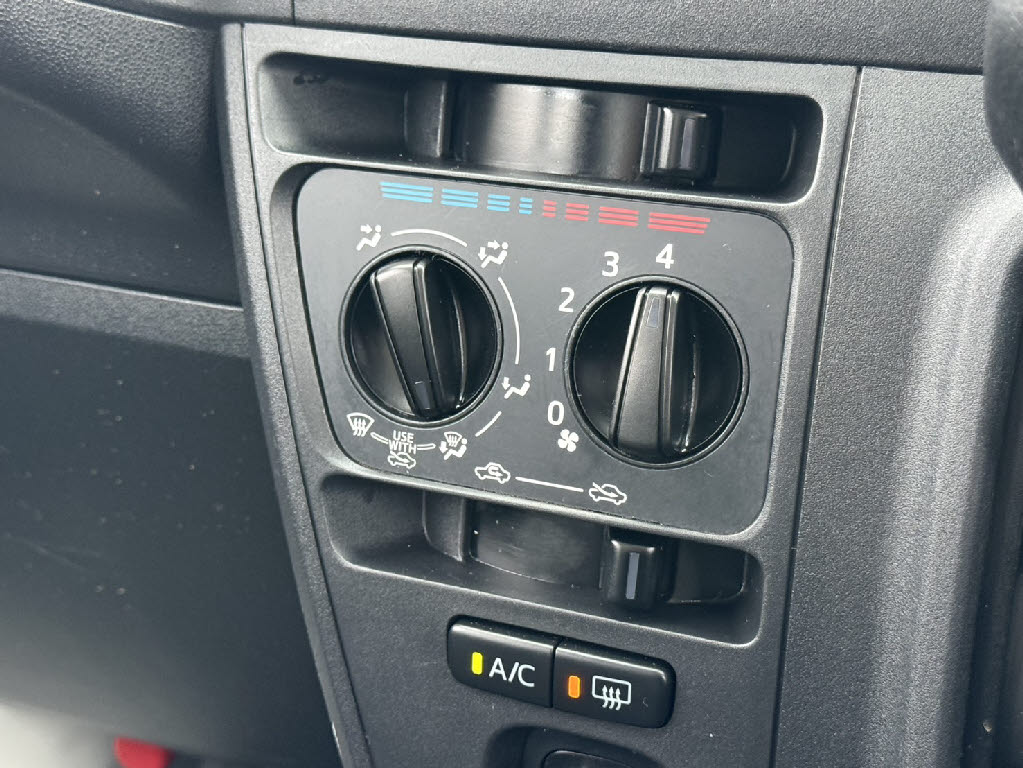 ダイハツ ハイゼットカーゴＶ ｽﾍﾟｼｬﾙ HR SA3