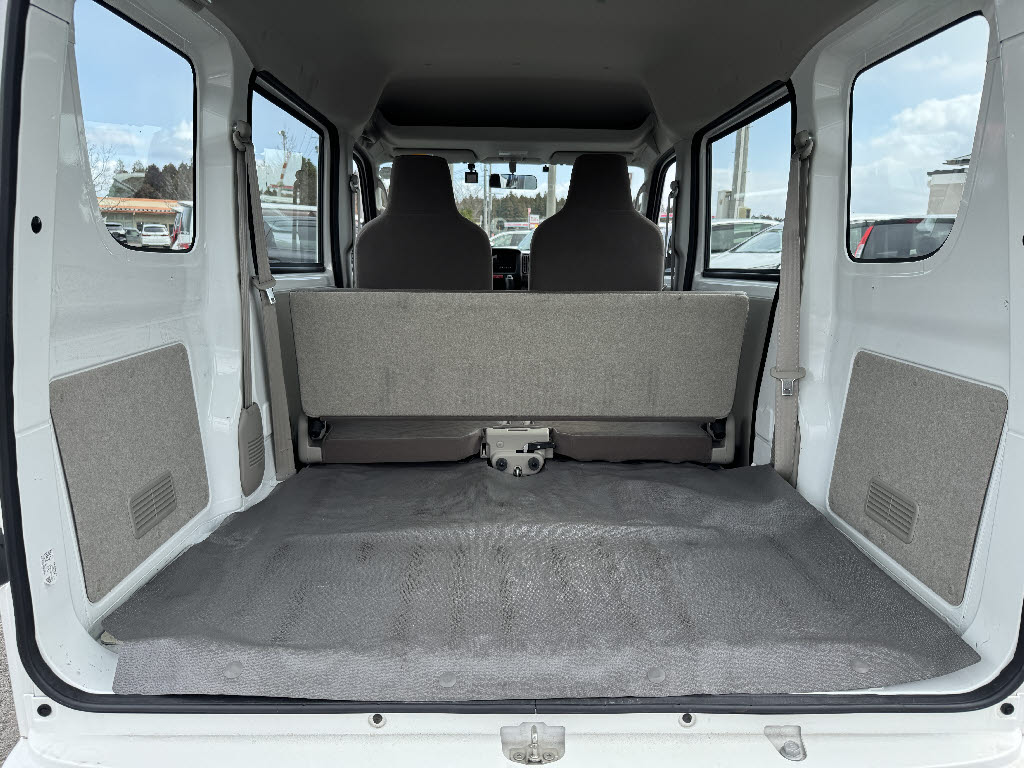 三菱 ミニキャブＶ M 4WD