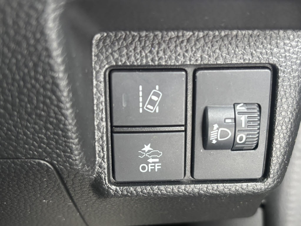 ホンダ Ｎ　ＢＯＸカスタム 4WD L