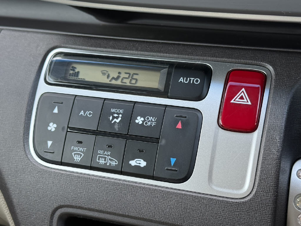 ホンダ Ｎ－ＯＮＥ G-Lﾊﾟｯｹｰｼﾞ 4WD