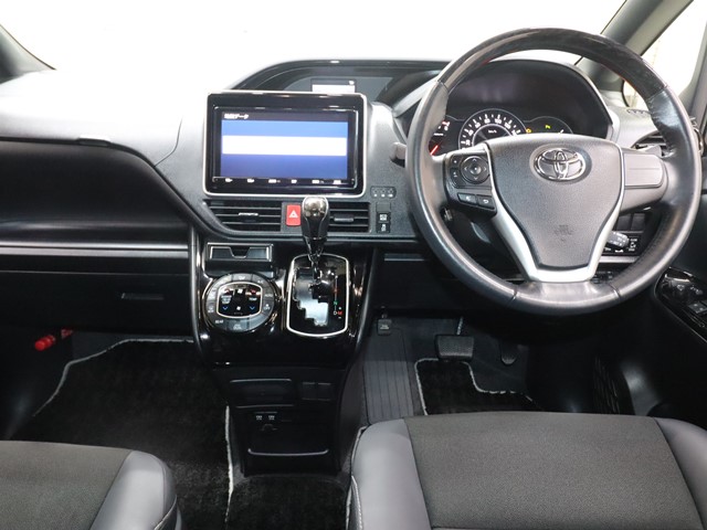 トヨタ ノア Ｓｉダブルバイビー3