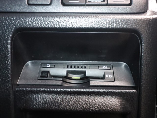 トヨタ ノア Ｓｉダブルバイビー3