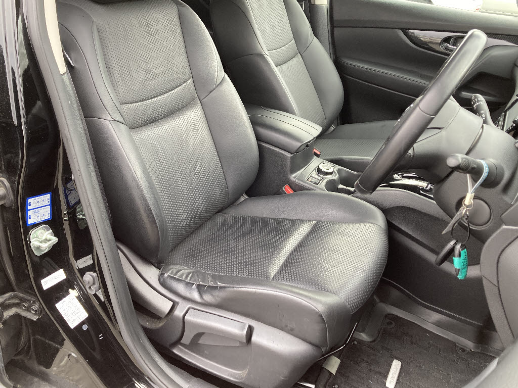 ニッサン エクストレイル 4WD 20Xi