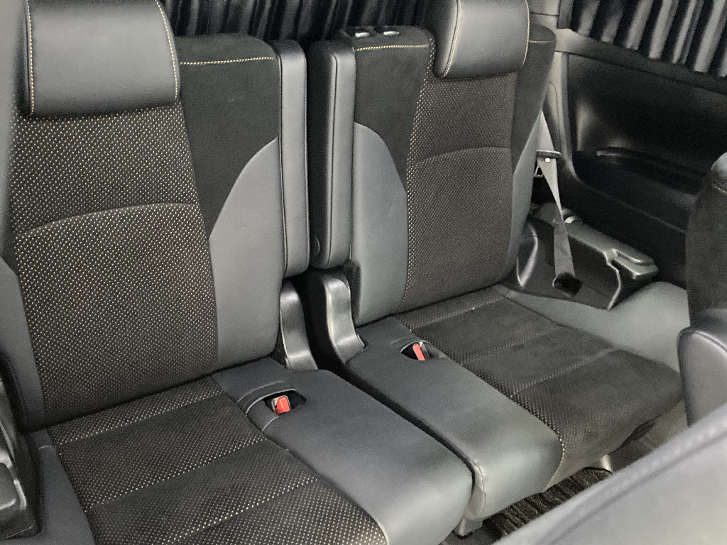 トヨタ アルファード Ｓタイプゴールド２