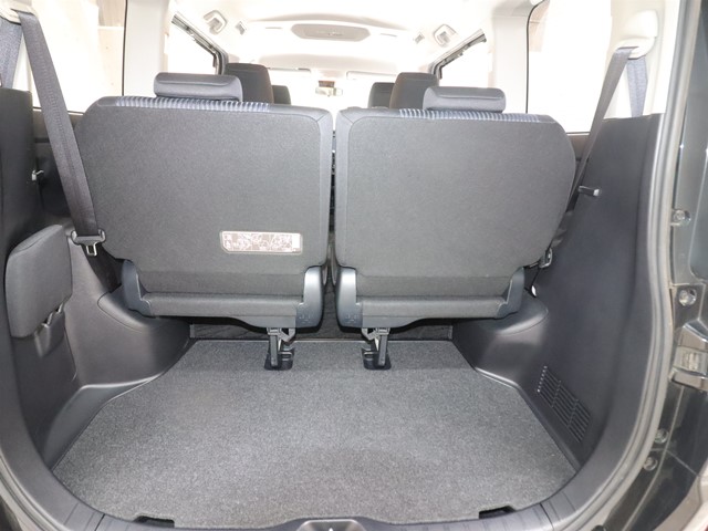 トヨタ ヴォクシー ＺＳ煌２