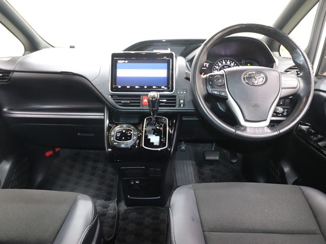 トヨタ ノア Ｓｉ ＷｘＢ ３