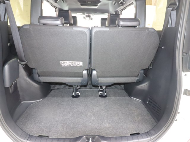 トヨタ ノア Ｓｉ ＷｘＢ ３