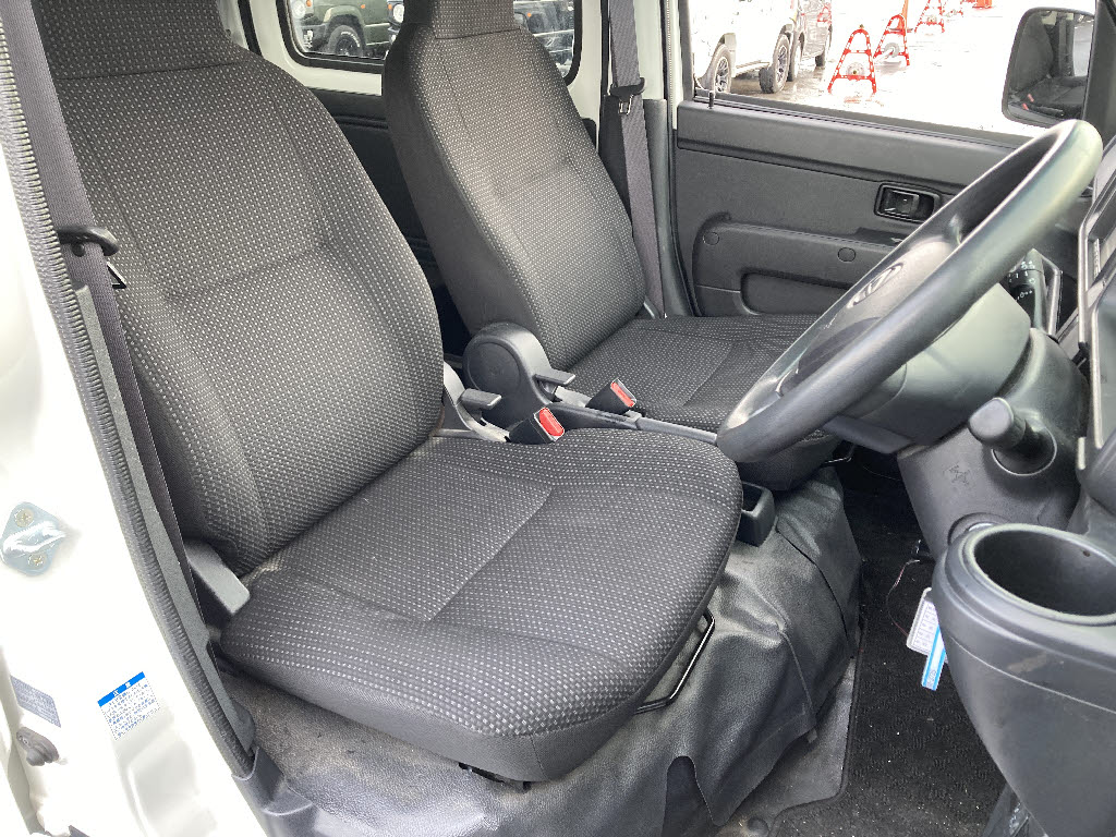 ダイハツ ハイゼットカーゴＶ ﾃﾞﾗｯｸｽ HR SA3