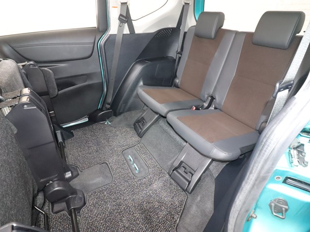 トヨタ シエンタ G クエロ