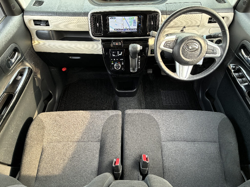 ダイハツ ムーヴキャンバス GﾌﾞﾗｯｸｱｸｾﾝﾄVS SA3 4WD