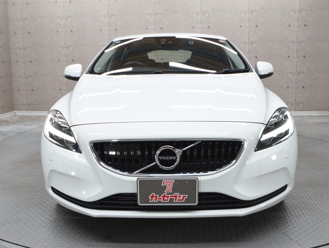 ボルボ ボルボ Ｖ４０ Ｔ２キネティック