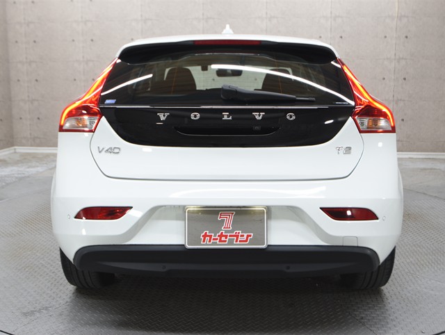 ボルボ ボルボ Ｖ４０ Ｔ２キネティック