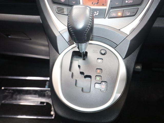 トヨタ ラクティス Ｇ