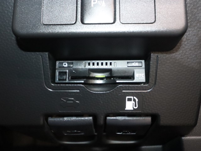 トヨタ タンク カスタムG