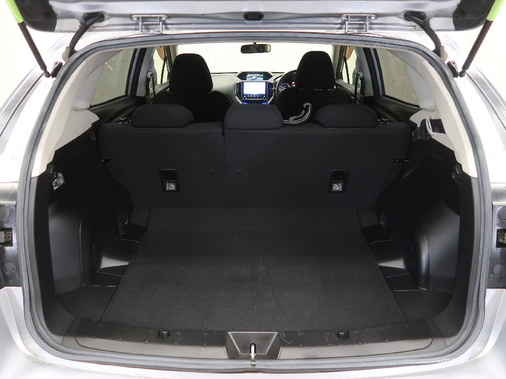 スバル インプレッサスポーツ 2.0I-Lアイサイト