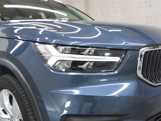 ボルボ ボルボ ＸＣ４０ B4 モメンタム