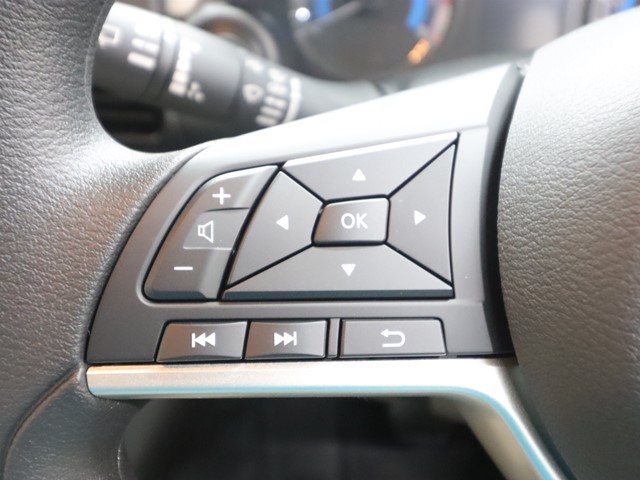 三菱 ｅＫワゴン M　<届出済み未使用車>