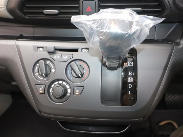 三菱 ｅＫワゴン M　<届出済み未使用車>