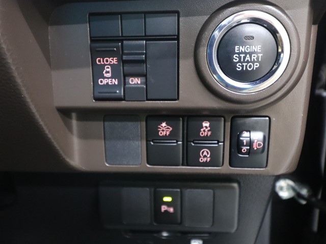 ダイハツ トール X