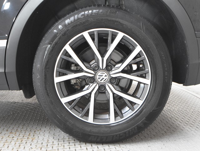 フォルクスワーゲン ＶＷティグアン TDI-4ﾓｰｼｮﾝｺﾝﾌｫｰﾄﾗｲﾝ