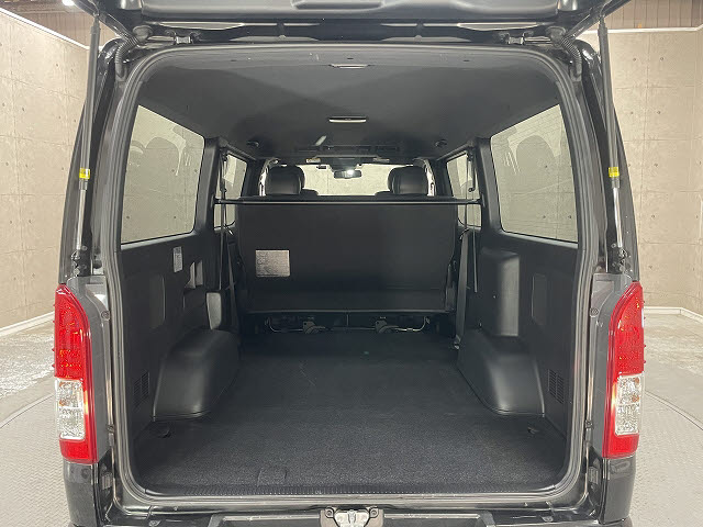 トヨタ ハイエースＶ ﾛﾝｸﾞｽｰﾊﾟｰGLﾀﾞｰｸﾌﾟﾗｲﾑ2