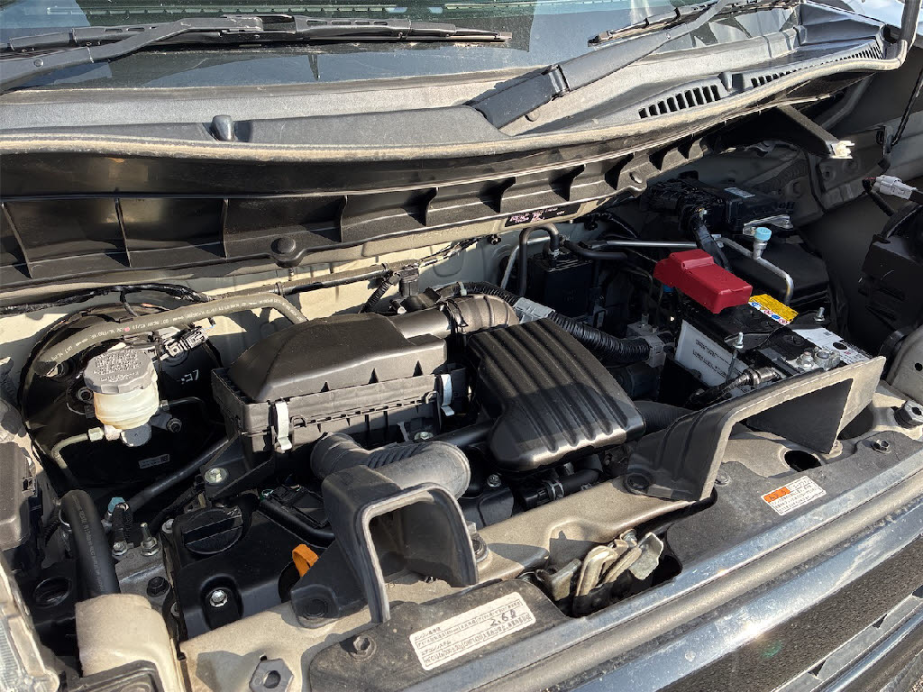 スズキ スペーシア HV X