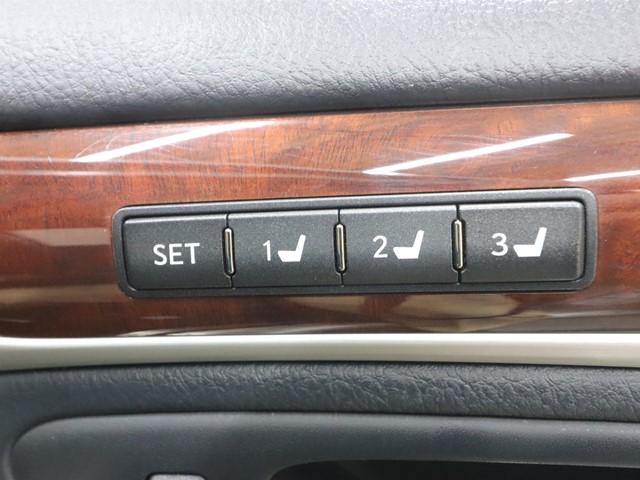 レクサス レクサス ＬＳ ６００ｈ　バージョンＬ