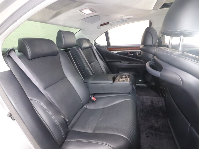 レクサス レクサス ＬＳ ６００ｈ　バージョンＬ